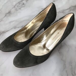 Tommy Hilfiger Suede Moss Green Round Toe Heels size 37
